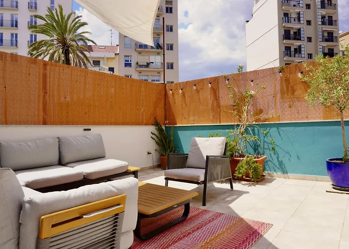 P1 Feel Good Here 2Bdrm 2Bath with Patio in Desirable Ruzafa Valencia Spain